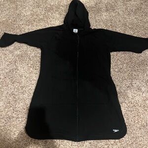 Speedo Women's Hooded Aquatic Fitness Robe and Cover-Up, with Full Front Zip